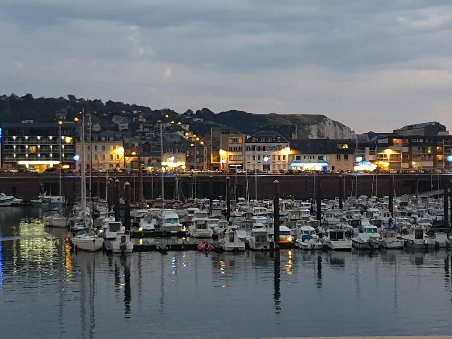 L'Industriel - Meuble De Tourisme 4 Etoiles Appartement Fécamp Buitenkant foto